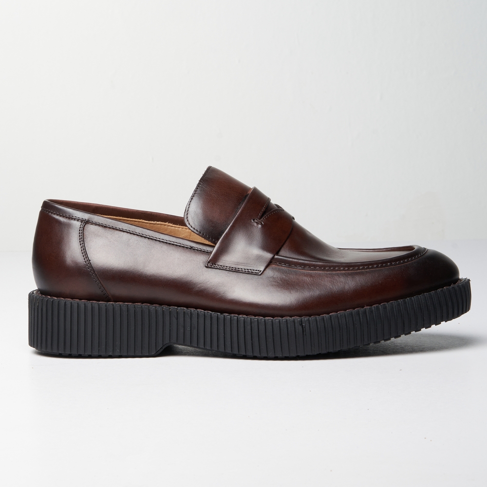Loafer masculino marrom online