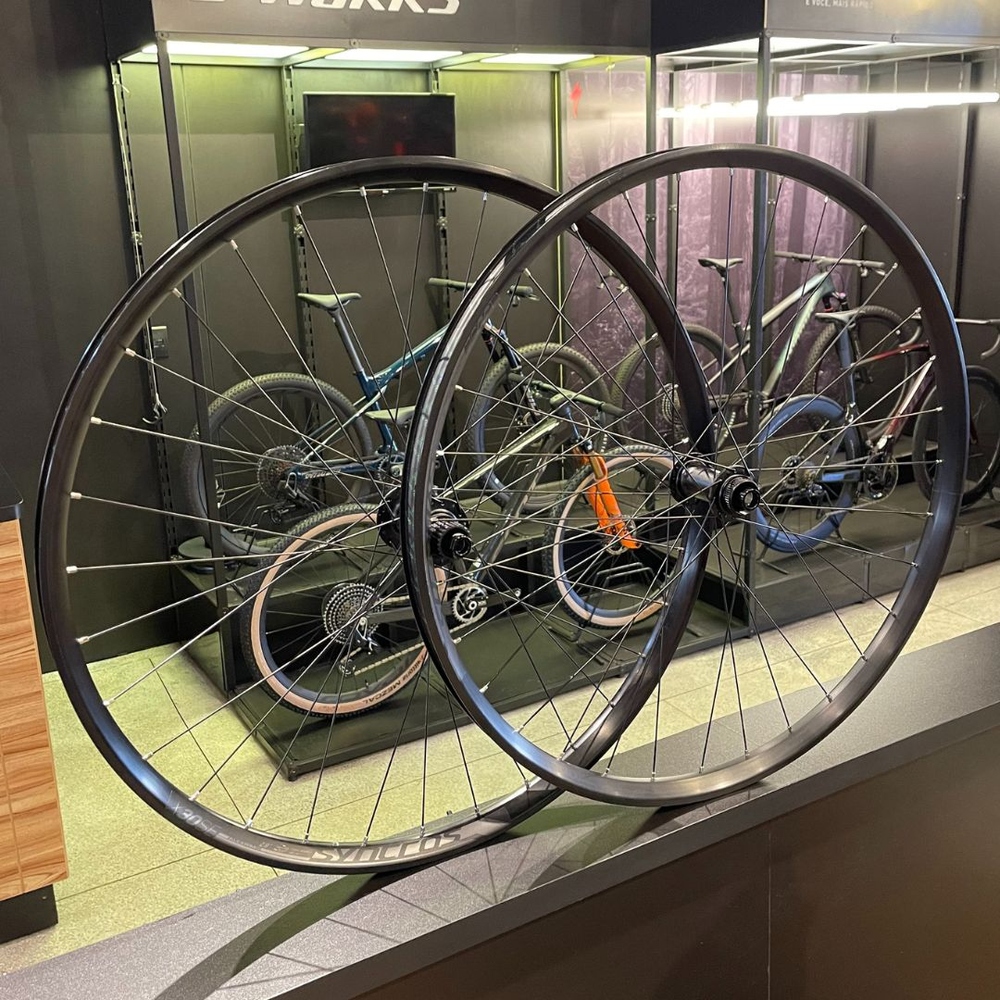 Rodas Syncros MTB X-30SE Alumínio Tubeless e Boost