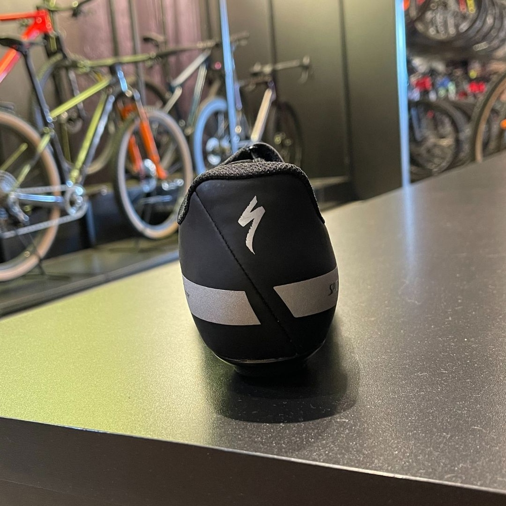 送料無料 いくらから Sapatilha Preta 1.0 Torch Specialized ウェア