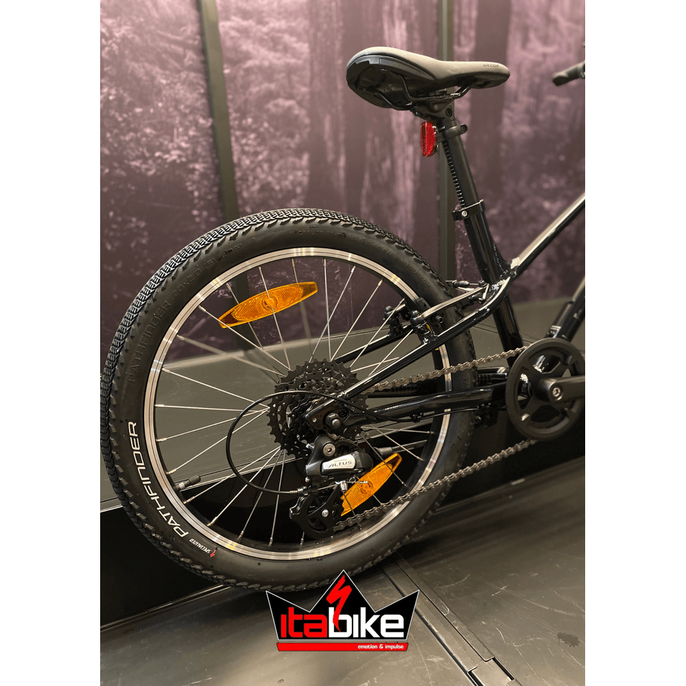 20 specialized bike outlet