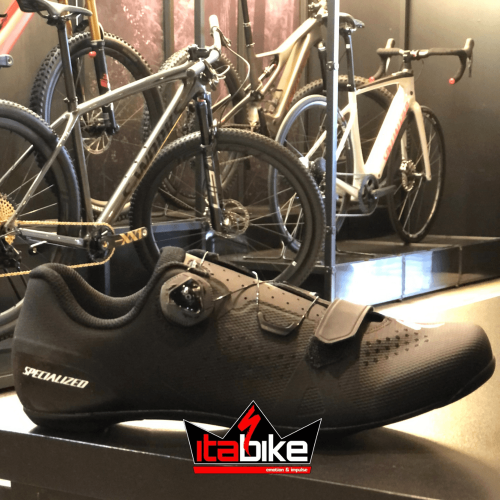 TORCH 2.0 ROAD SHOES WHT 40(40 (25.5cm) ホワイト): シューズ