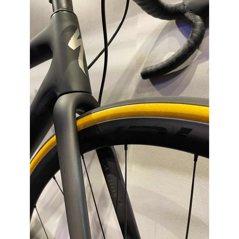 Bicicleta Specialized Aethos S Works E Tap Carbono