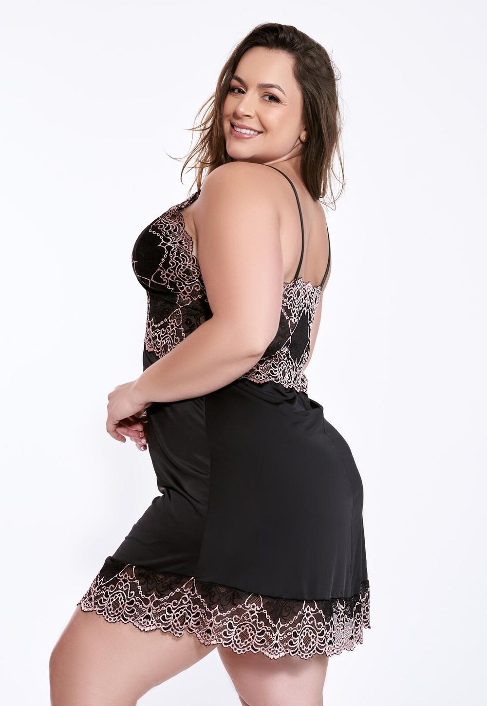 Plus size lace 2025