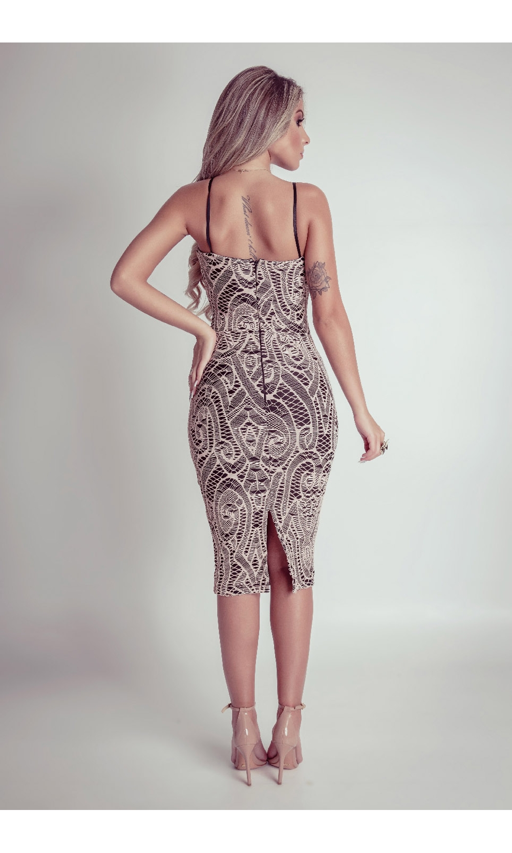 Vestido midi luxo outlet
