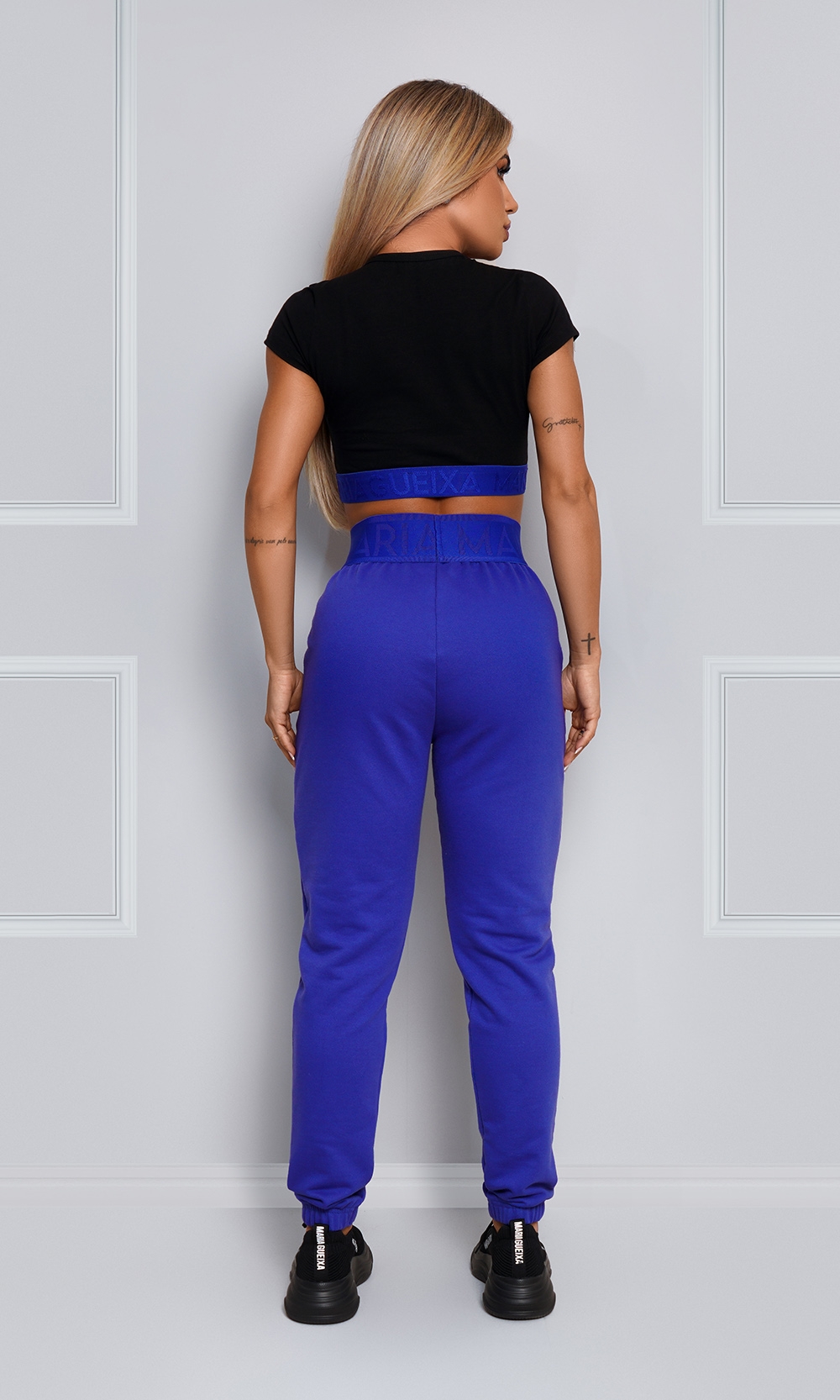 CALCA JOGGER MOLETOM MARIA GUEIXA PRETO