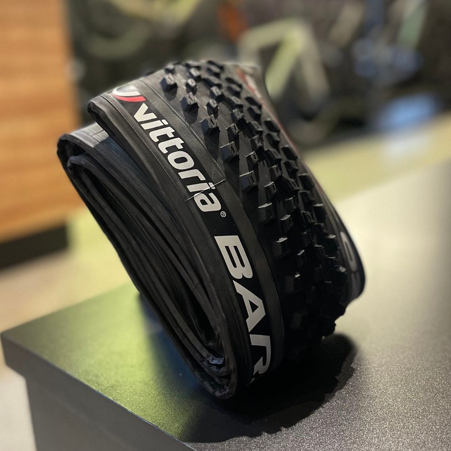 pneu-mtb-vittoria-barzo-xcr-tnt-tubeless-preto-e-cinza