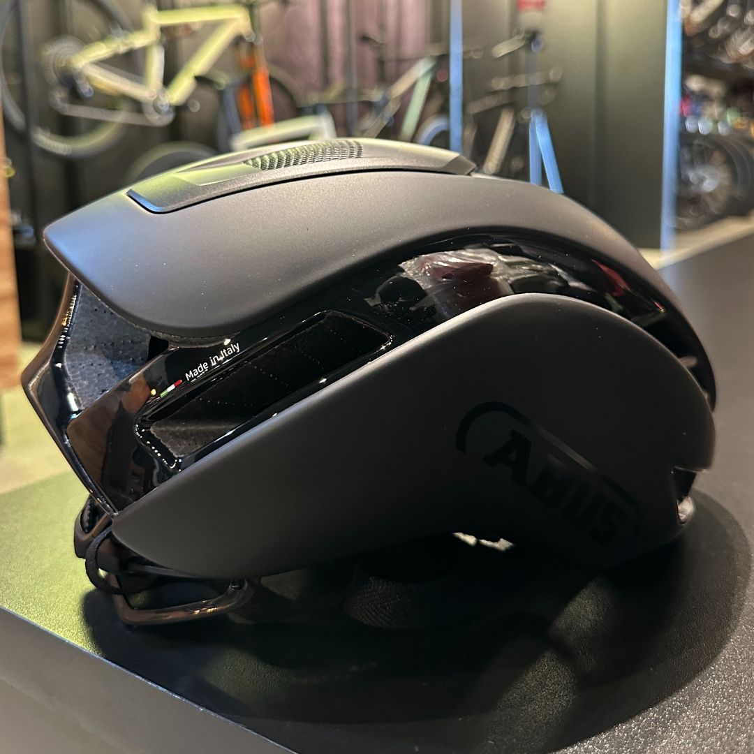 Capacete Abus GameChanger 2.0 MIPS Preto Fosco
