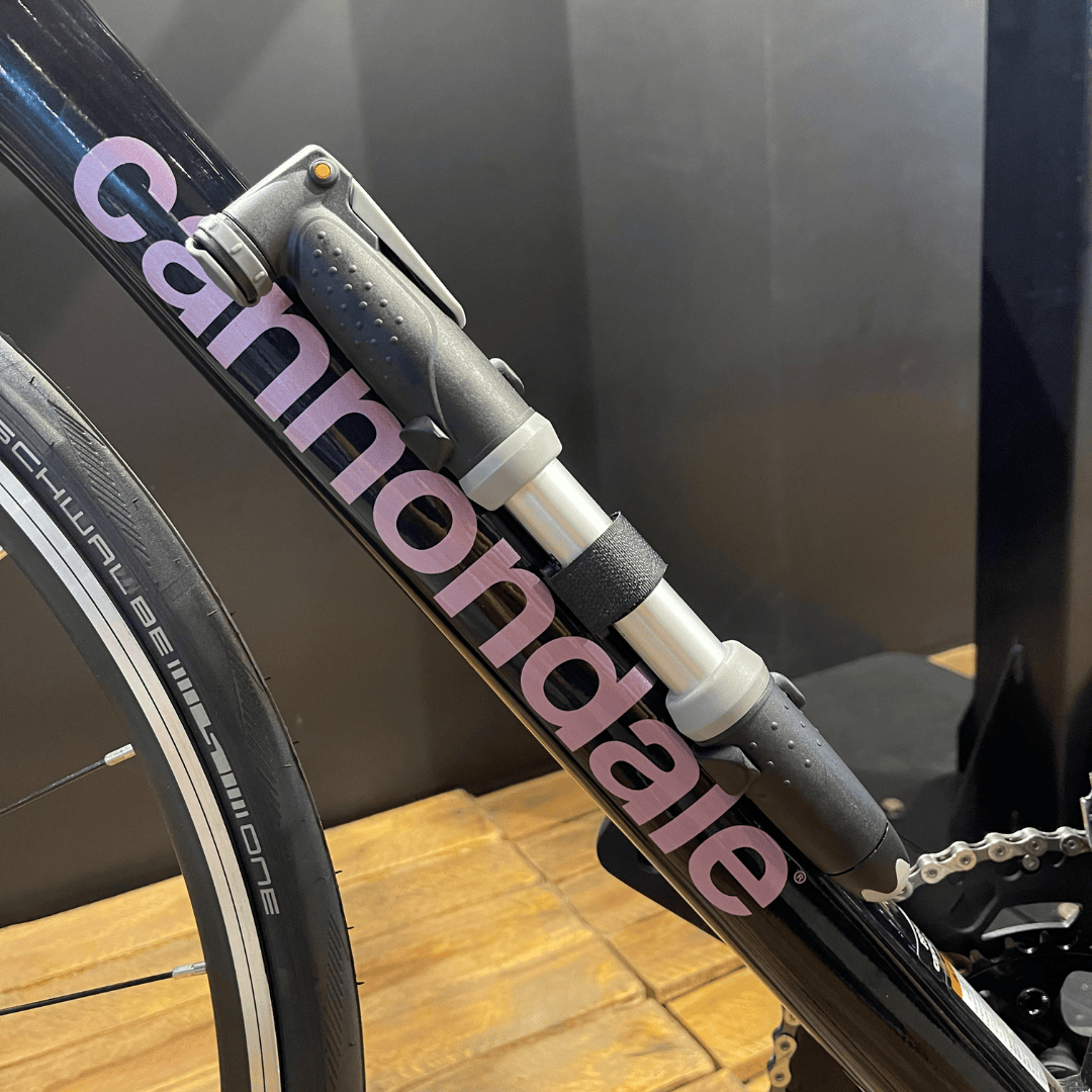 Mini Bomba de Ar Topeak para  MTB e Road Prata