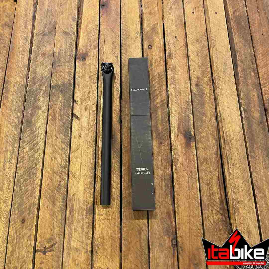 Canote Specialized Roval Terra Carbon Preto